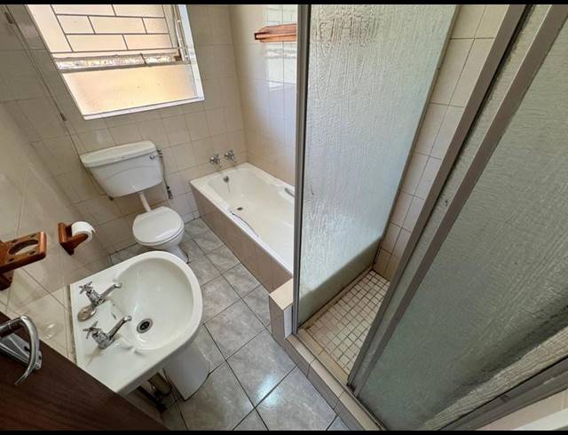 3 BEDROOM HOUSE FOR SALE IN BONAERO PARK